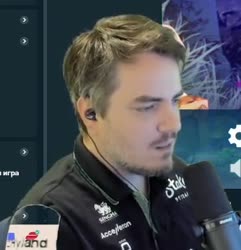 340x352