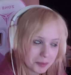 406x428