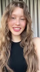 576x1024
