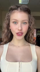 576x1024