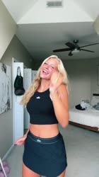 576x1024
