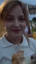 608x1080