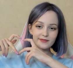 398x373