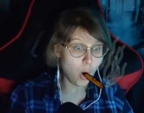 290x227