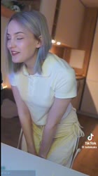 576x1024