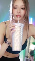 630x1080