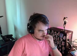 580x428