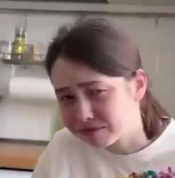 412x417