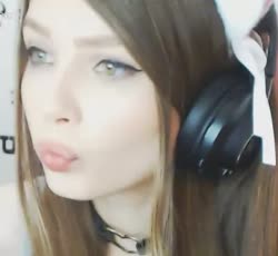 400x368