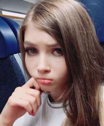 719x867