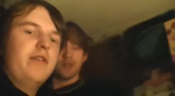 640x352