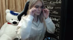 640x360