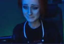 391x273