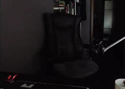 512x368