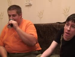 410x312