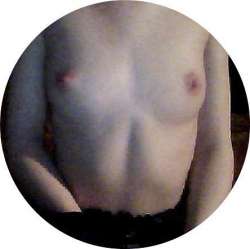 444x443