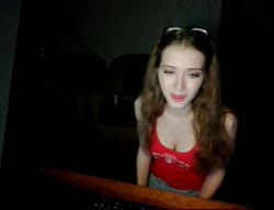 548x420