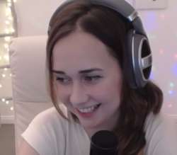 397x349