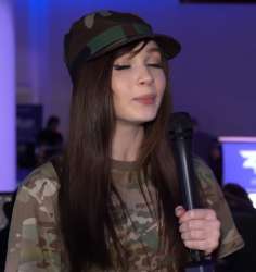 614x648