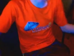 360x272