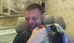 595x351