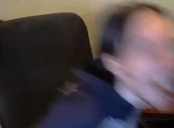 368x272