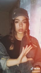 576x1024