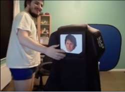 606x450