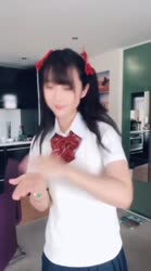 544x976