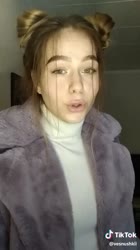 576x1024