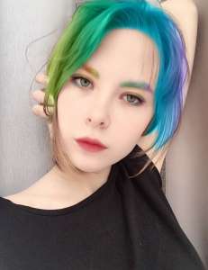 740x960