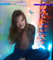 282x316