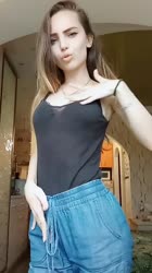 576x1024