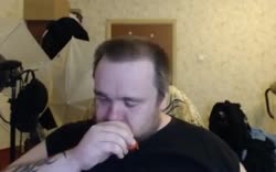 576x360