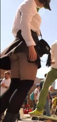340x718