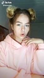 576x1024
