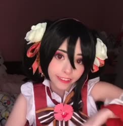 540x554