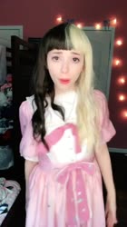 576x1024