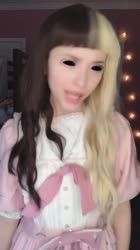 576x1024
