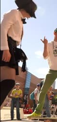 340x718