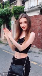 576x1024