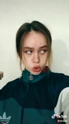 576x1024