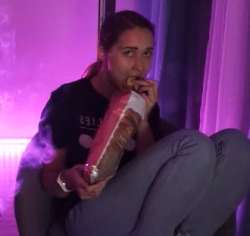 330x312