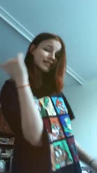 720x1278