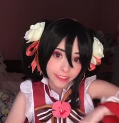 540x554