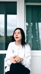 576x1024