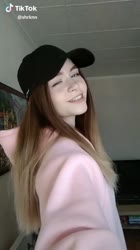 576x1024