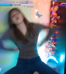 282x316