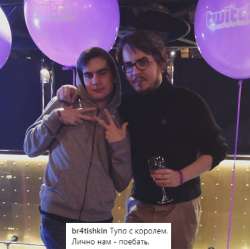 1080x1079
