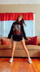 576x1024